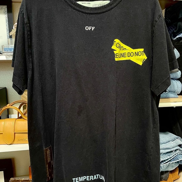 Off-White T-shirt - Picture 4 of 6